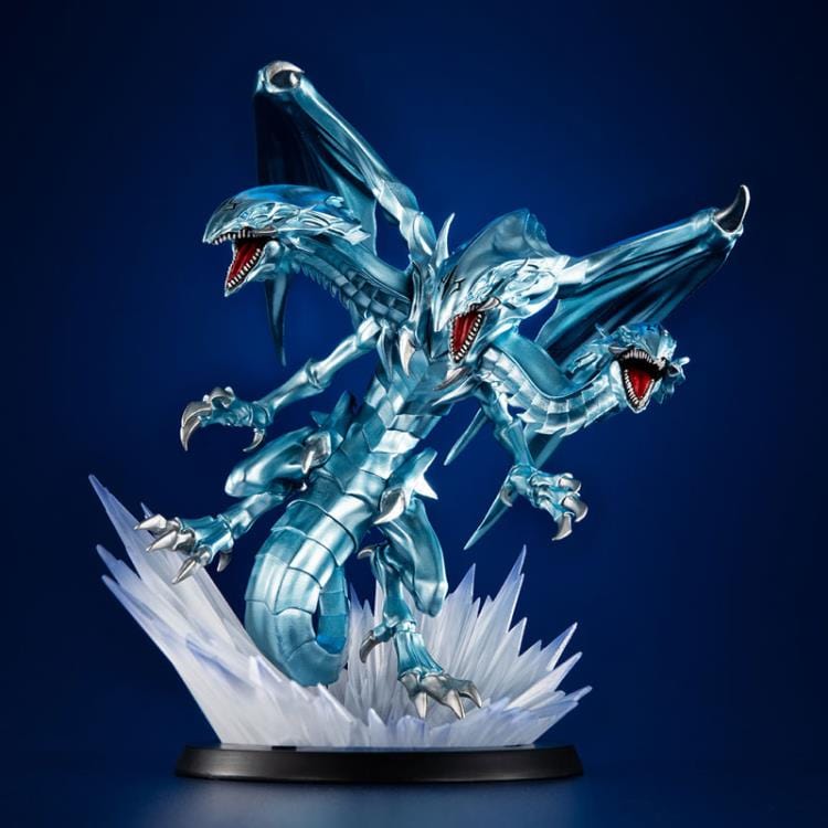 MEGAHOUSE MONSTERS CHRONICLE: Yu-Gi-Oh! Duel Monsters - Blue-Eyes Ultimate Dragon