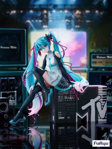 FURYU Vocaloid F:Nex Hatsune Miku x MTV 1/7 Scale Figure