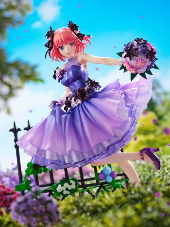 ESTREAM The Quintessential Quintuplets Nino Nakano (Floral Dress Ver.) 1/7 Scale Shibuya Scramble Figure