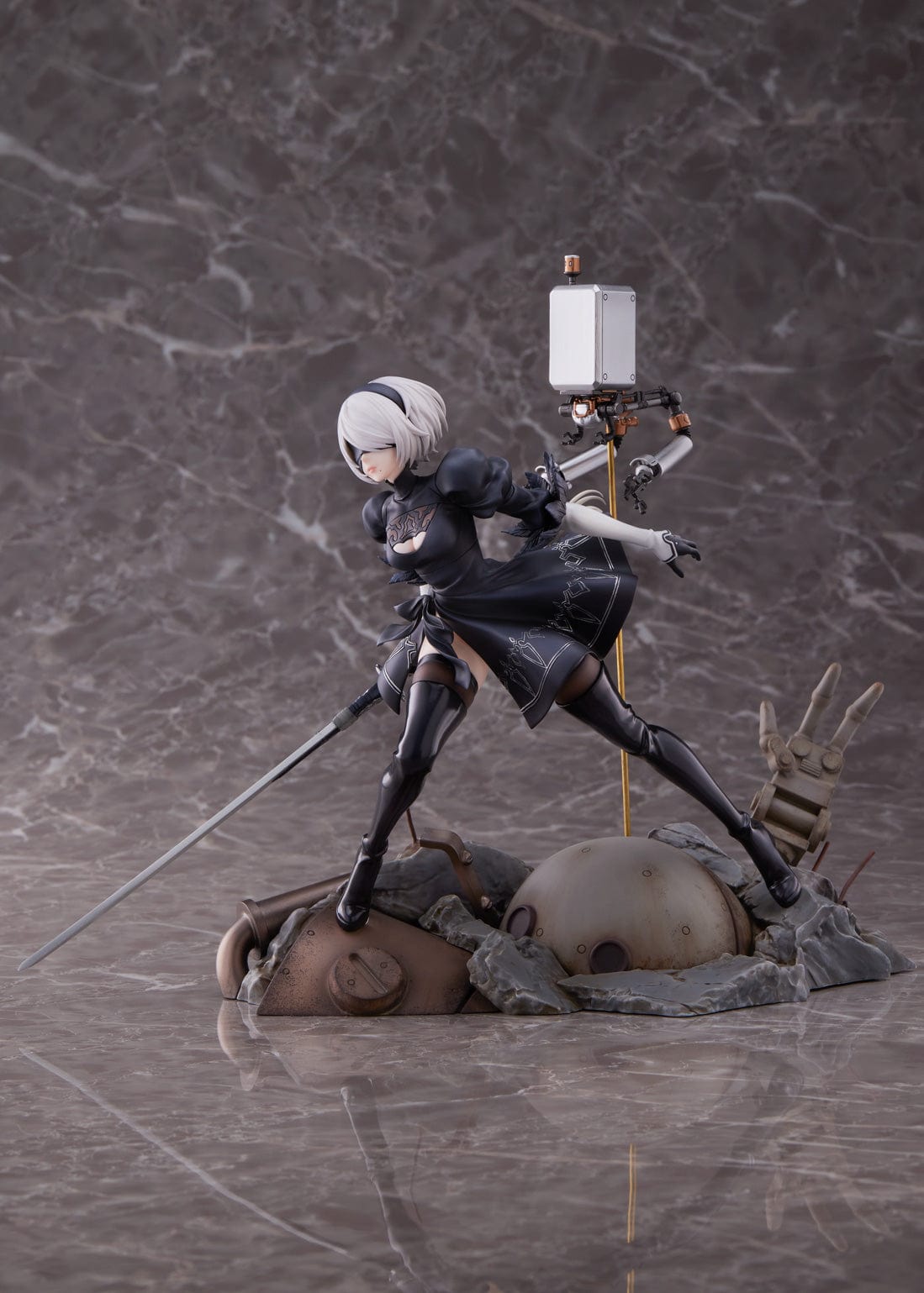 ANIPLEX NieR: Automata Ver1.1a 2B (Deluxe Version) 1/7 Scale Figure