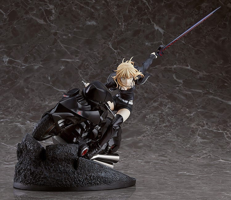 GOOD SMILE COMPANY Saber/Altria Pendragon (Alter) & Cuirassier Noir (Rerelease)