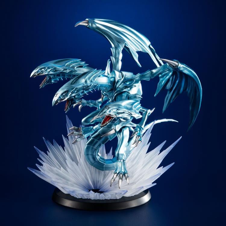 MEGAHOUSE MONSTERS CHRONICLE: Yu-Gi-Oh! Duel Monsters - Blue-Eyes Ultimate Dragon