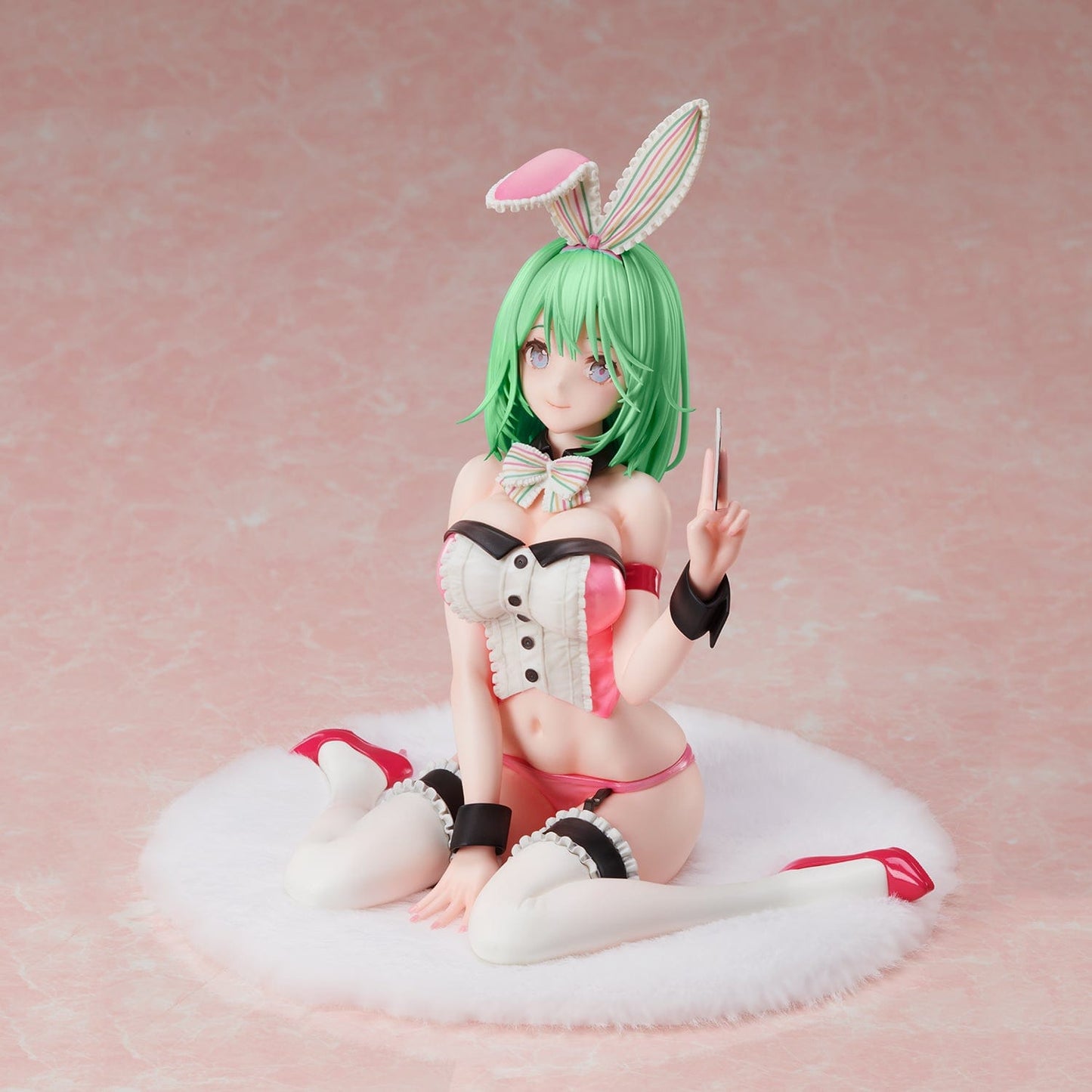 UNION CREATIVE DSmile Illustration Pink x Bunny Figure