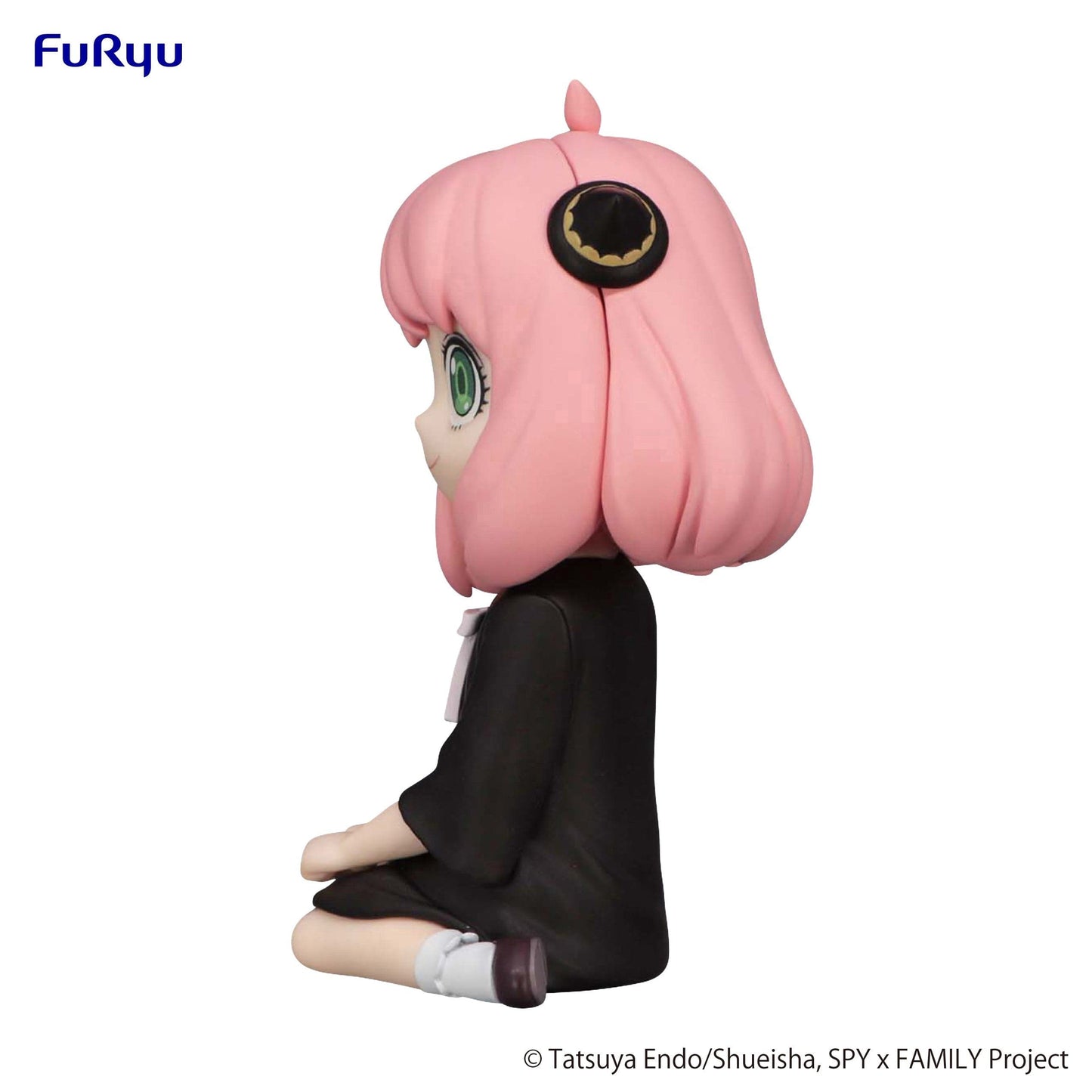 FURYU Spy x Family Anya Forger (Sitting on the Floor Smile Ver.) Noodle Stopper Figure