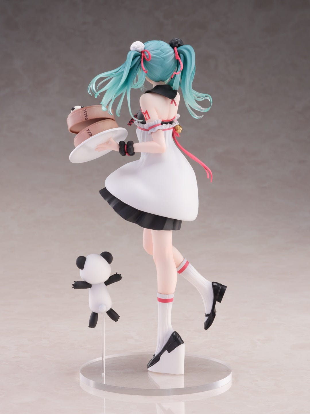 SEGA Vocaloid Hatsune Miku Panda Bun Figure