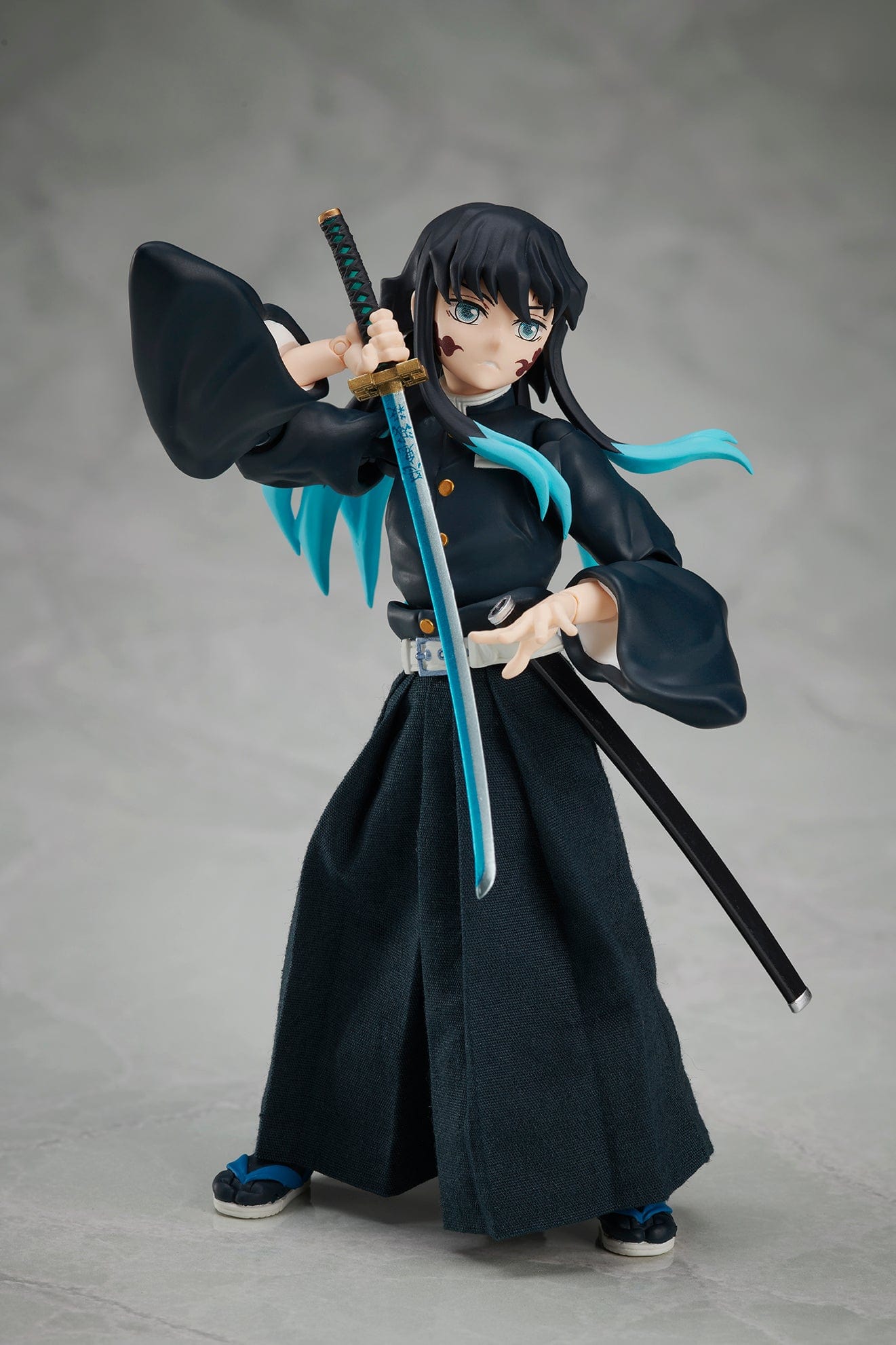 ANIPLEX Demon Slayer: Kimetsu no Yaiba BUZZmod. - Muichiro Tokito 1/12 Action Figure