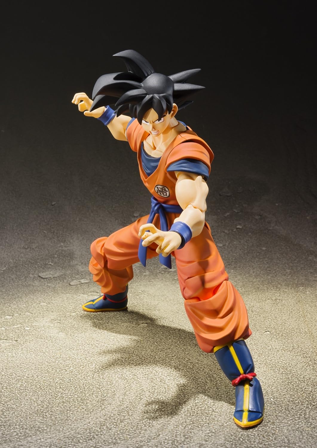 BANDAI SPIRITS Dragon Ball Z S.H.Figuarts Son Goku (A Saiyan Raised on Earth)