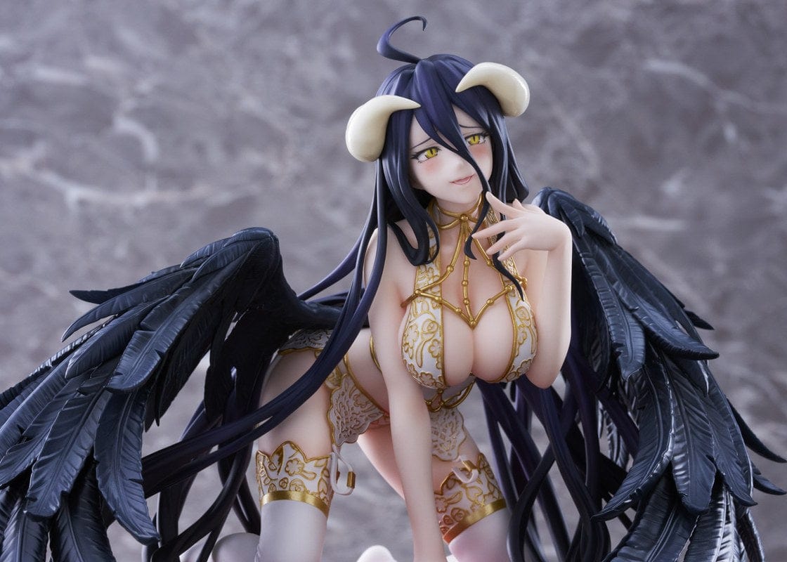 CLAYNEL Overlord Albedo (Lingerie Ver.) 1/7 Scale Figure