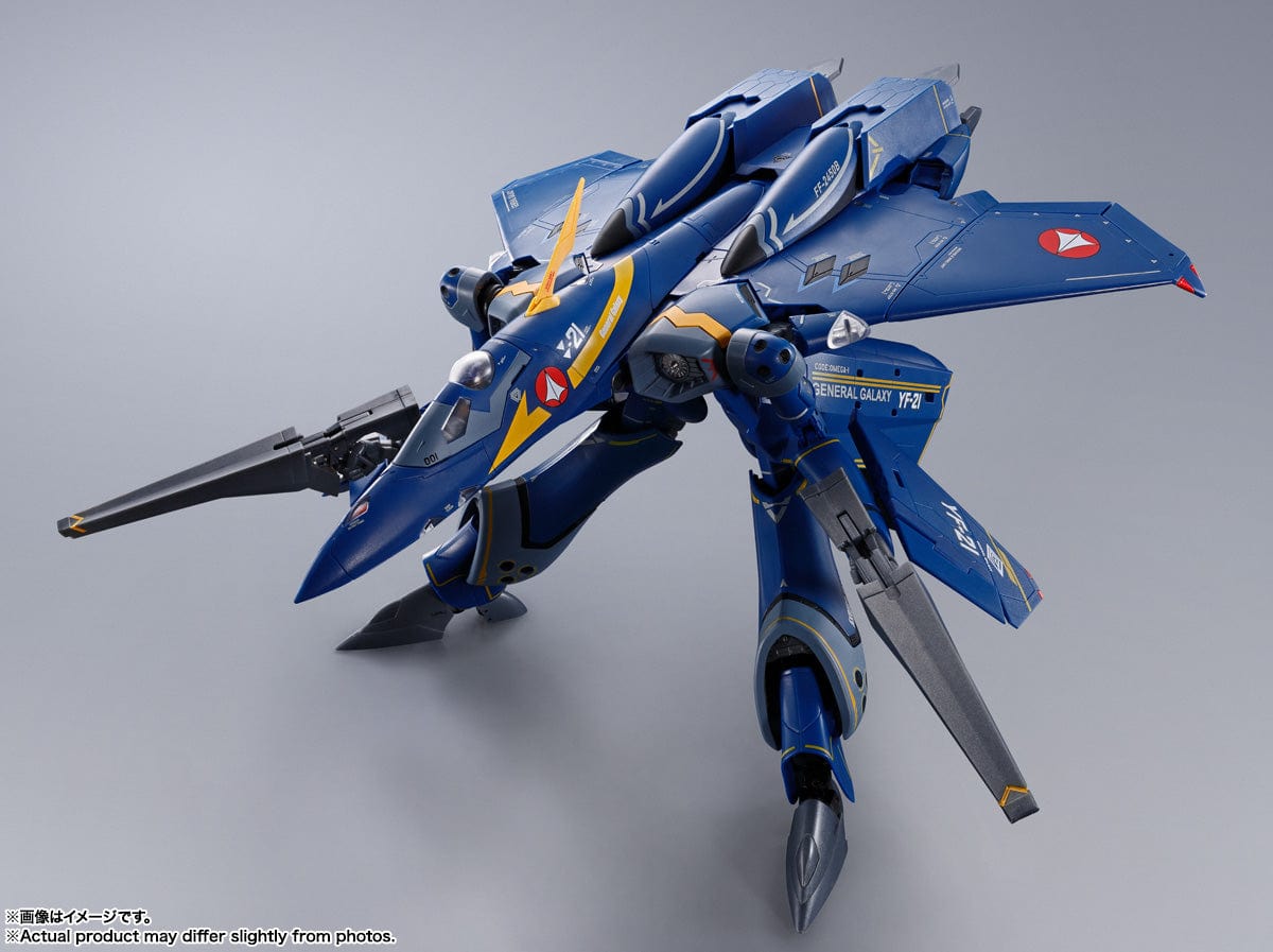 BANDAI SPIRITS Macross Plus DX Chogokin YF-21 (Guld Goa Bowman Machine)