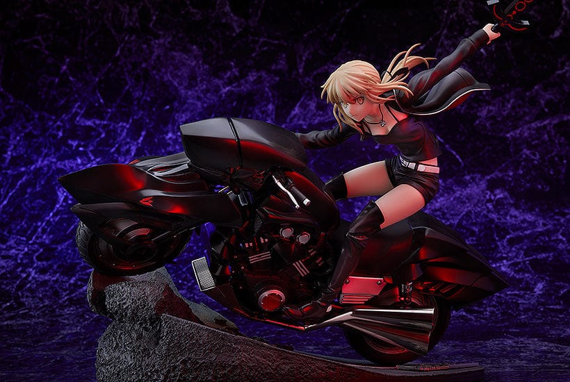 GOOD SMILE COMPANY Saber/Altria Pendragon (Alter) & Cuirassier Noir (Rerelease)