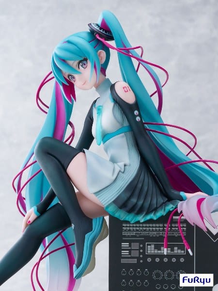 FURYU Vocaloid F:Nex Hatsune Miku x MTV 1/7 Scale Figure