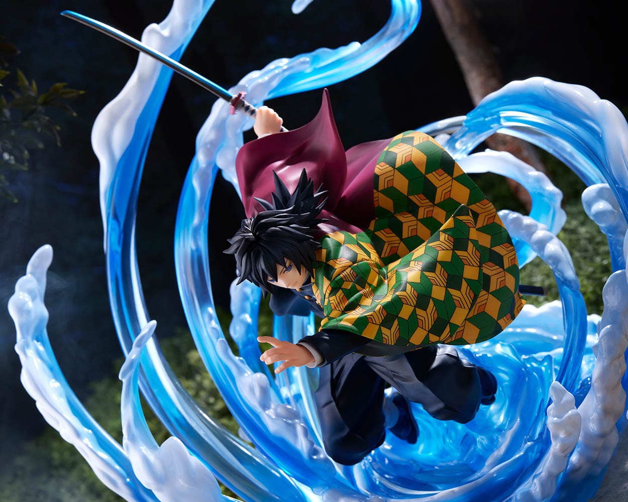 BELLFINE CO. LTD. Demon Slayer: Kimetsu no Yaiba Giyu Tomioka (DX Ver.) 1/8 Scale Figure