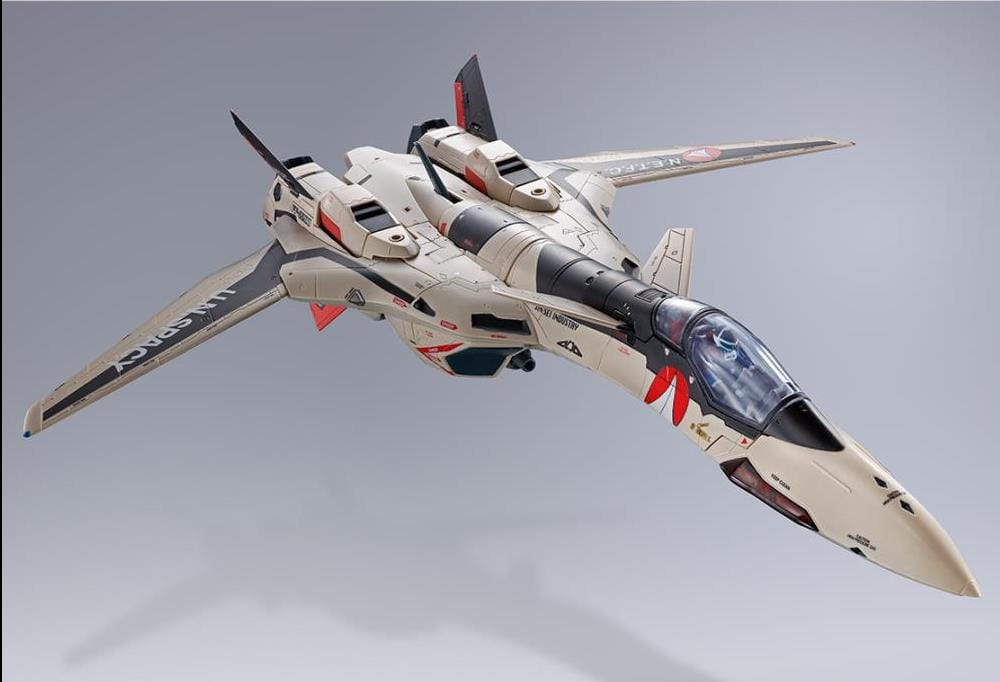 BANDAI SPIRITS Macross Plus DX Chogokin YF-19 Excalibur (Isamu Alva Dyson Use)