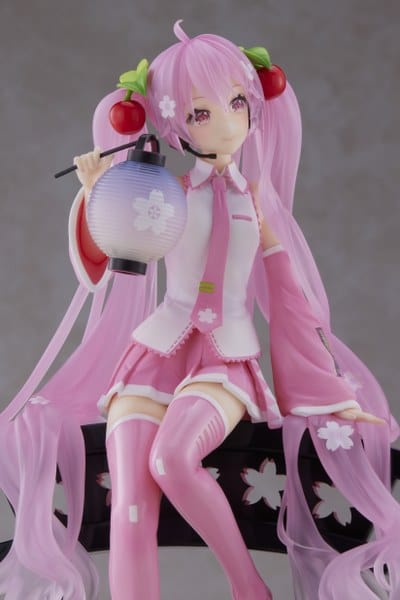 TAITO Vocaloid AMP+ Sakura Miku (Sakura Lantern Ver.) Prize Figure Reissue