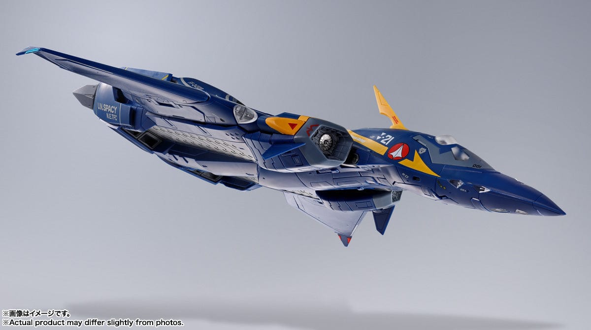 BANDAI SPIRITS Macross Plus DX Chogokin YF-21 (Guld Goa Bowman Machine)