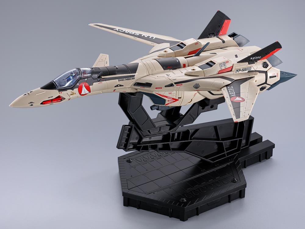 BANDAI SPIRITS Macross Plus DX Chogokin YF-19 Excalibur (Isamu Alva Dyson Use)