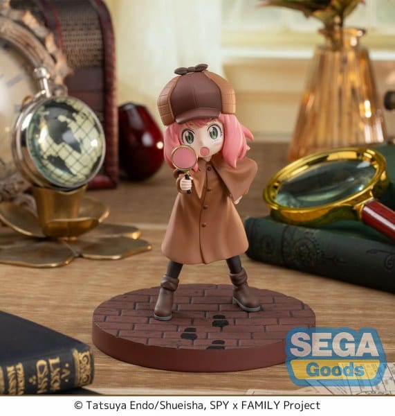 SEGA Spy x Family Luminasta Anya Forger (Playing Detective Ver.2)