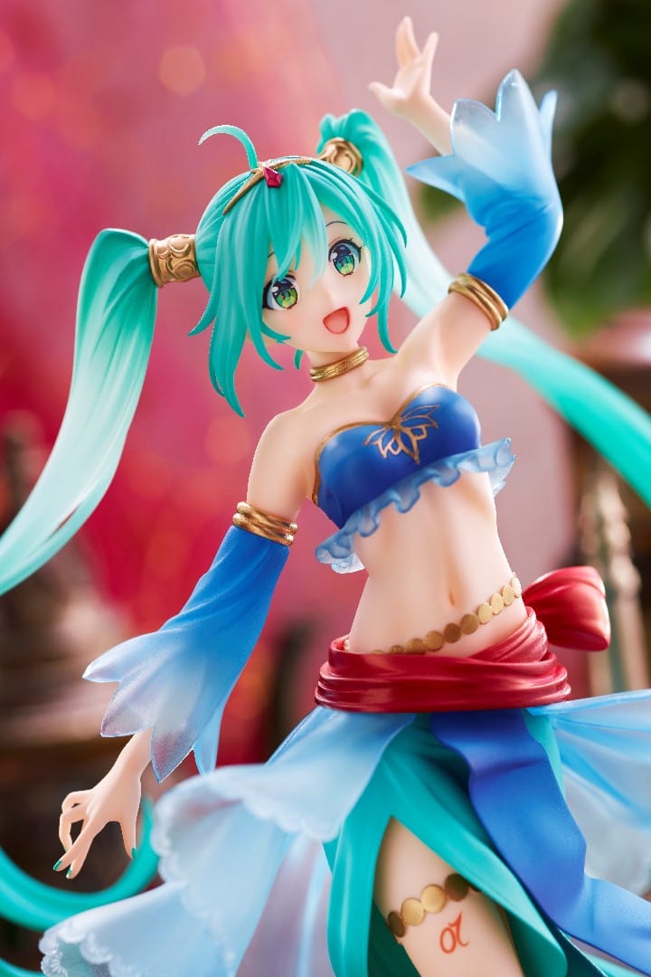 TAITO Vocaloid AMP+ Hatsune Miku Princess (Arabian Ver.) Figure