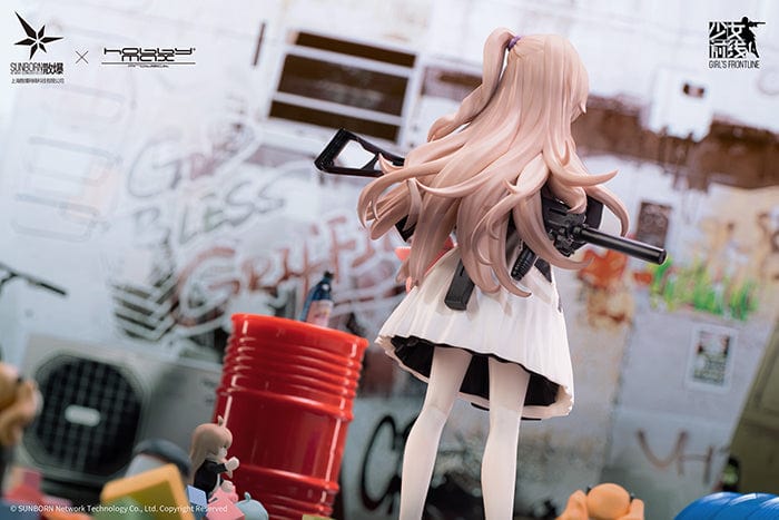 HOBBY MAX Girls' Frontline UMP45 (Lop-Eared Rabbit Agent Ver.) 1/7 Scale Figure