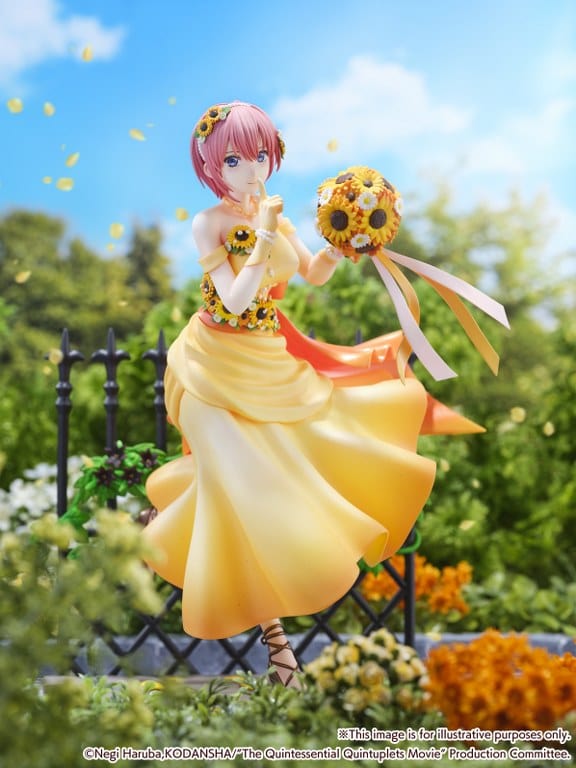 ESTREAM The Quintessential Quintuplets Ichika Nakano (Floral Dress Ver.) 1/7 Scale Shibuya Scramble Figure