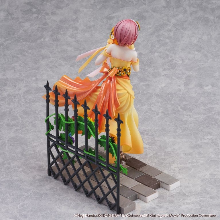 ESTREAM The Quintessential Quintuplets Ichika Nakano (Floral Dress Ver.) 1/7 Scale Shibuya Scramble Figure