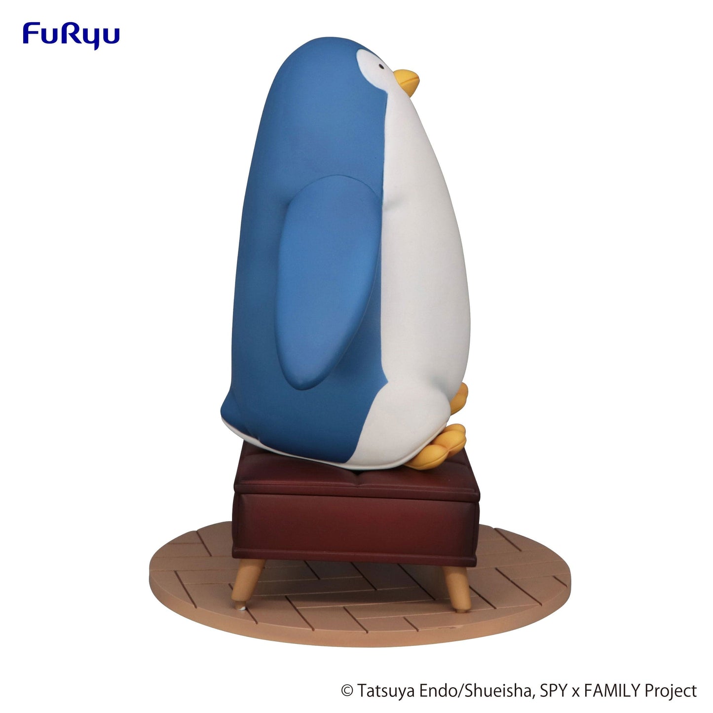 FURYU Spy x Family Anya Forger with Penguin Exceed Creative Figure