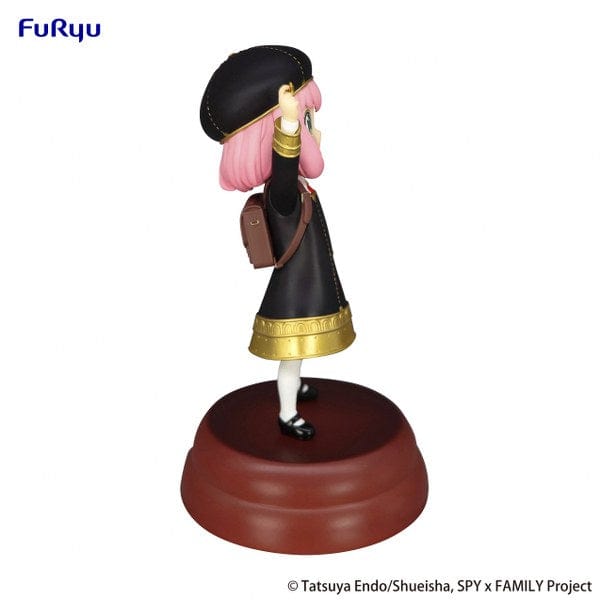 FURYU Spy x Family Anya Forger (Get a Stella Star Ver.) Exceed Creative Figure