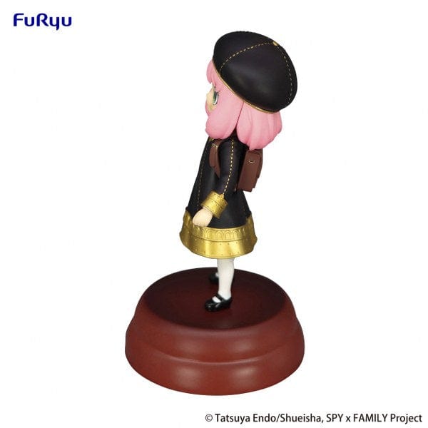 FURYU Spy x Family Anya Forger (Get a Stella Star Ver.) Exceed Creative Figure