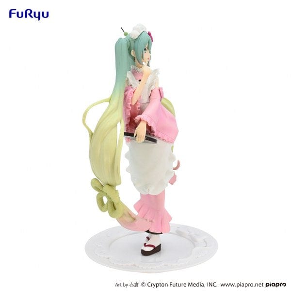 FURYU Vocaloid Exceed Creative Hatsune Miku (Matcha Green Tea Parfait Cherry Blossom Ver.) Figure