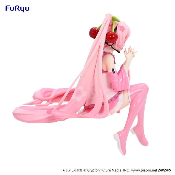 FURYU Hatsune Miku Noodle Stopper Sakura Miku (2023 Smile ver.) Figure