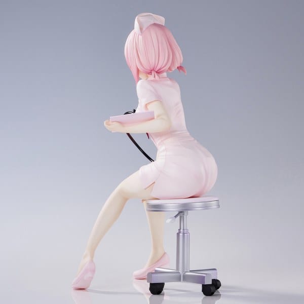 UNION CREATIVE To Love-Ru Darkness Momo Belia Deviluke (Nurse Ver.) Figure