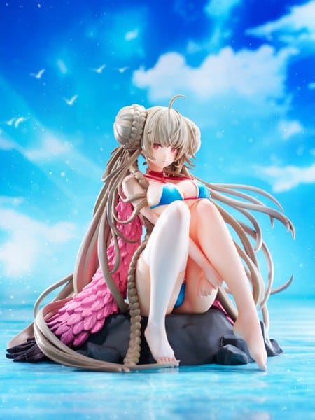 AMIAMI Azur Lane Formidable (The Lady of the Beach Ver.) 1/7 Scale Figure