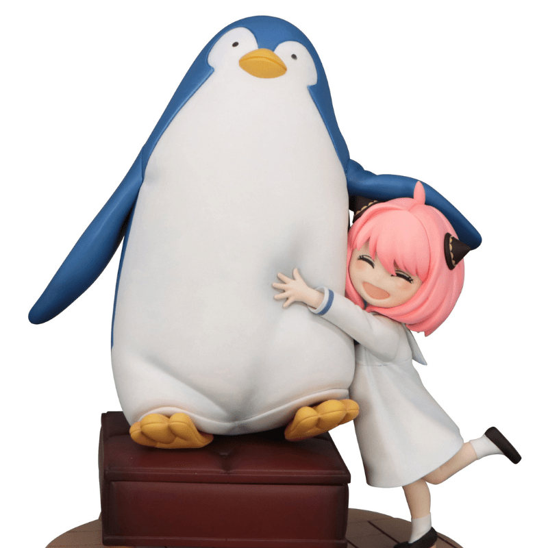 FURYU Spy x Family Anya Forger with Penguin Exceed Creative Figure