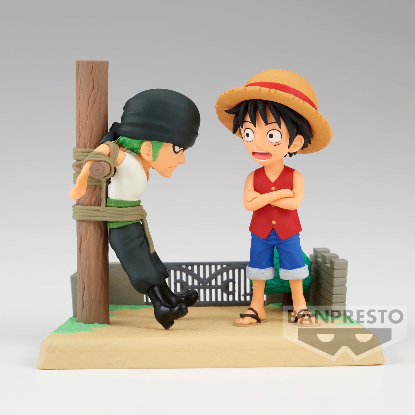 BANPRESTO One Piece World Collectable Figure Log Stories - Monkey D. Luffy & Roronoa Zoro