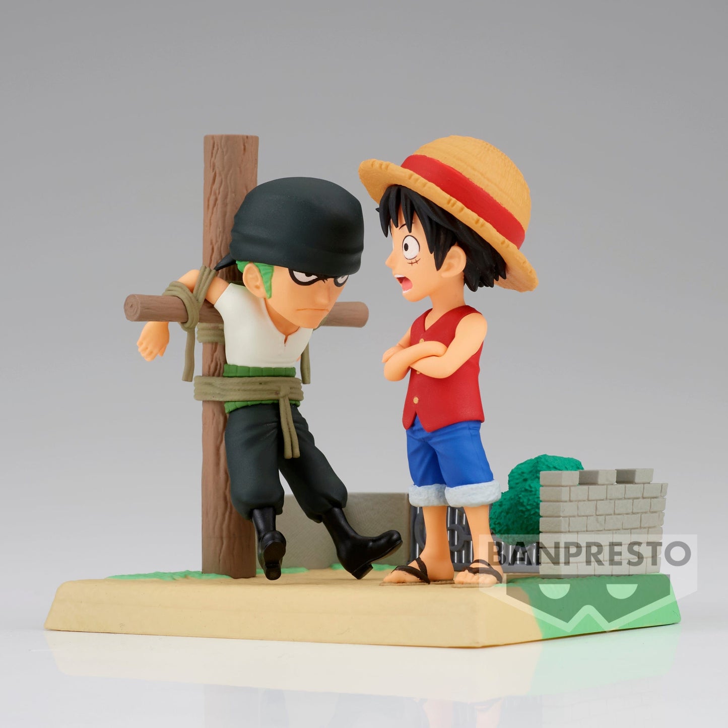 BANPRESTO One Piece World Collectable Figure Log Stories - Monkey D. Luffy & Roronoa Zoro