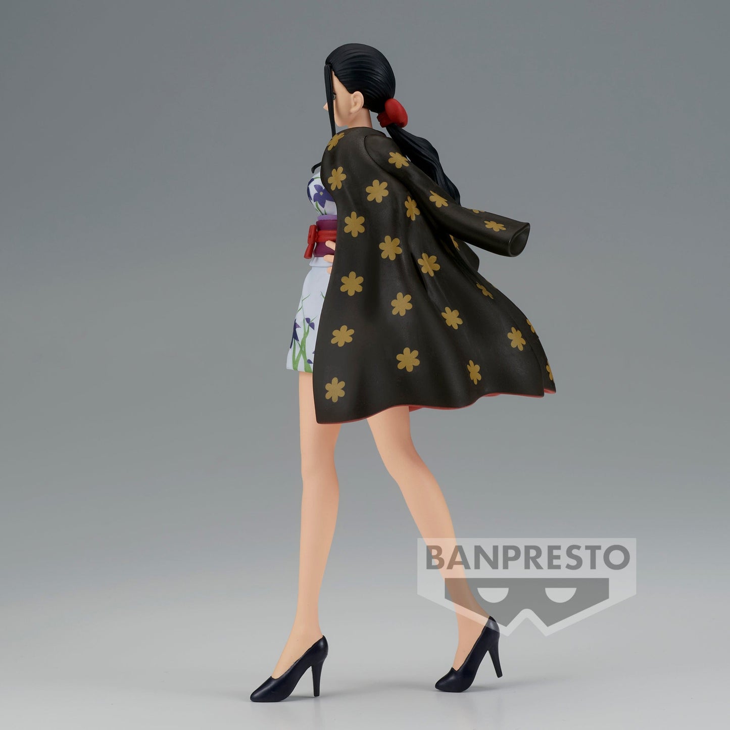 BANPRESTO One Piece The Shukko - Nico Robin Figure