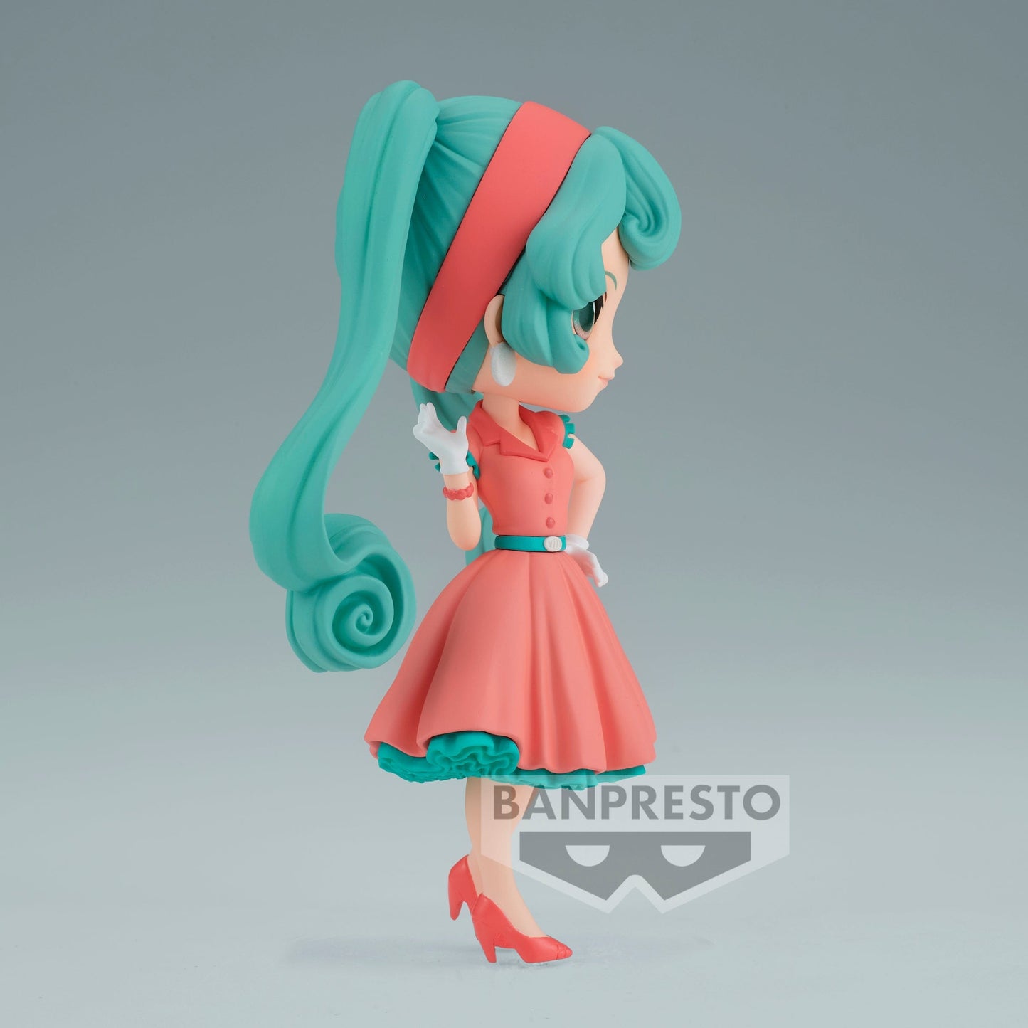 BANPRESTO Hatsune Miku Q Posket World Journey Vol.1 - Hatsune Miku Figure