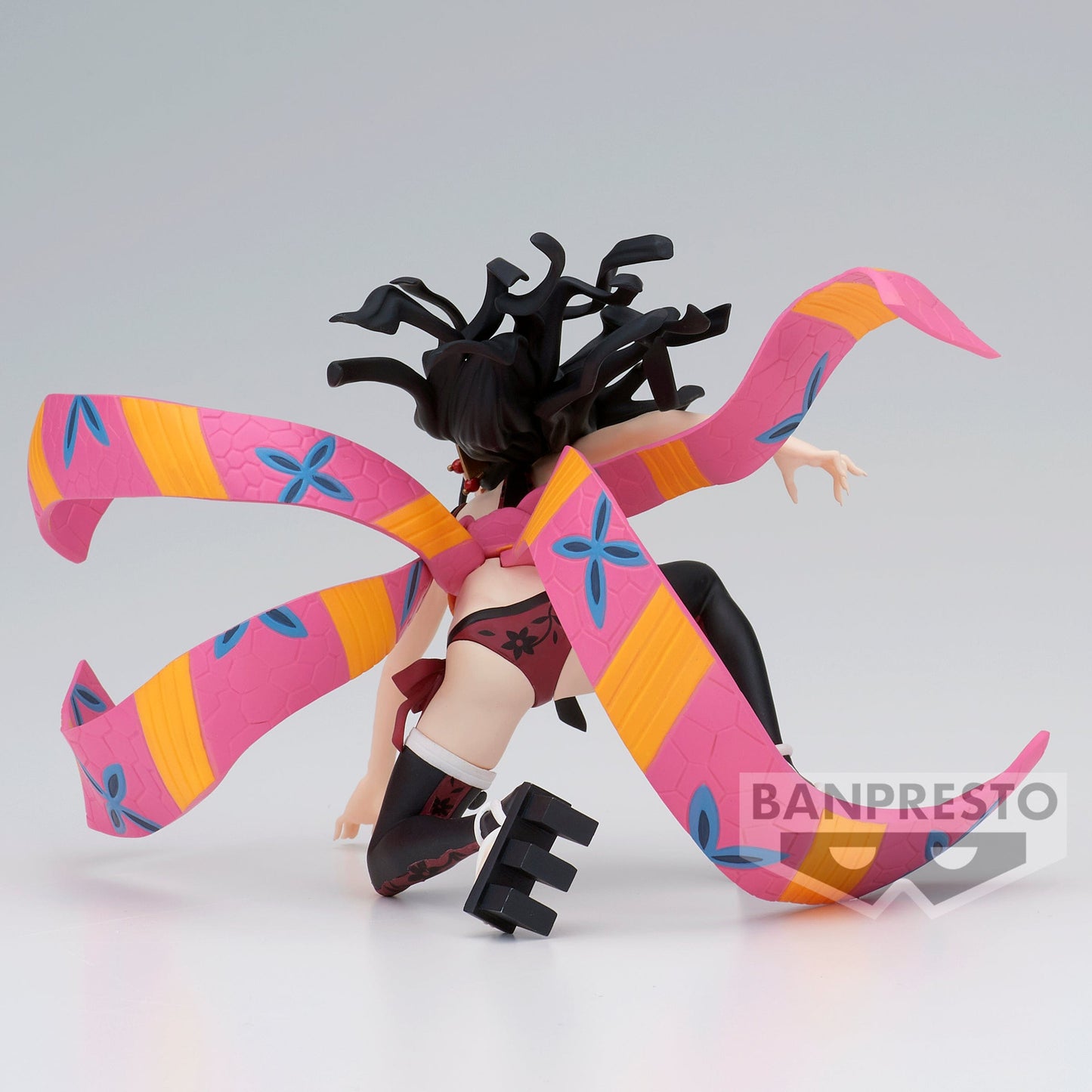 BANPRESTO Demon Slayer: Kimetsu No Yaiba Vibration Stars - Daki Figure (Ver.A)