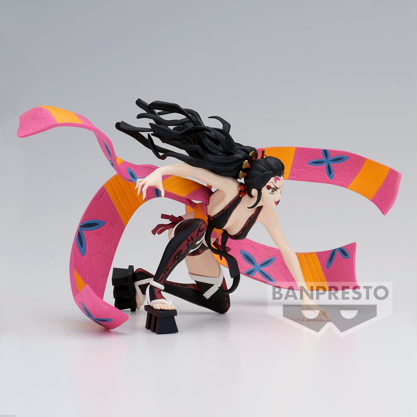 BANPRESTO Demon Slayer: Kimetsu No Yaiba Vibration Stars - Daki Figure (Ver.A)