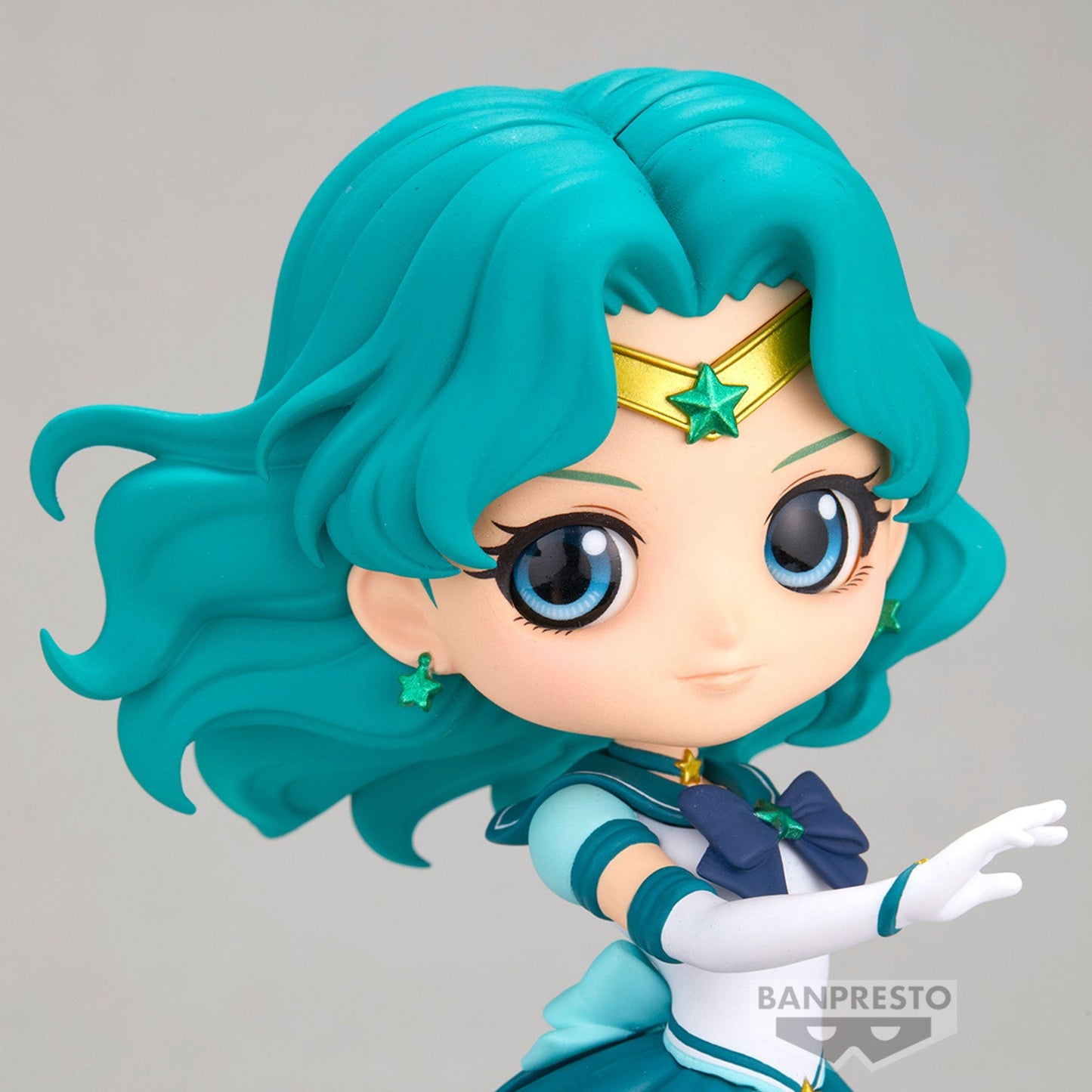 BANPRESTO Pretty Guardian Sailor Moon Cosmos: The Movie Q Posket - Eternal Sailor Neptune Figure (Ver.A)