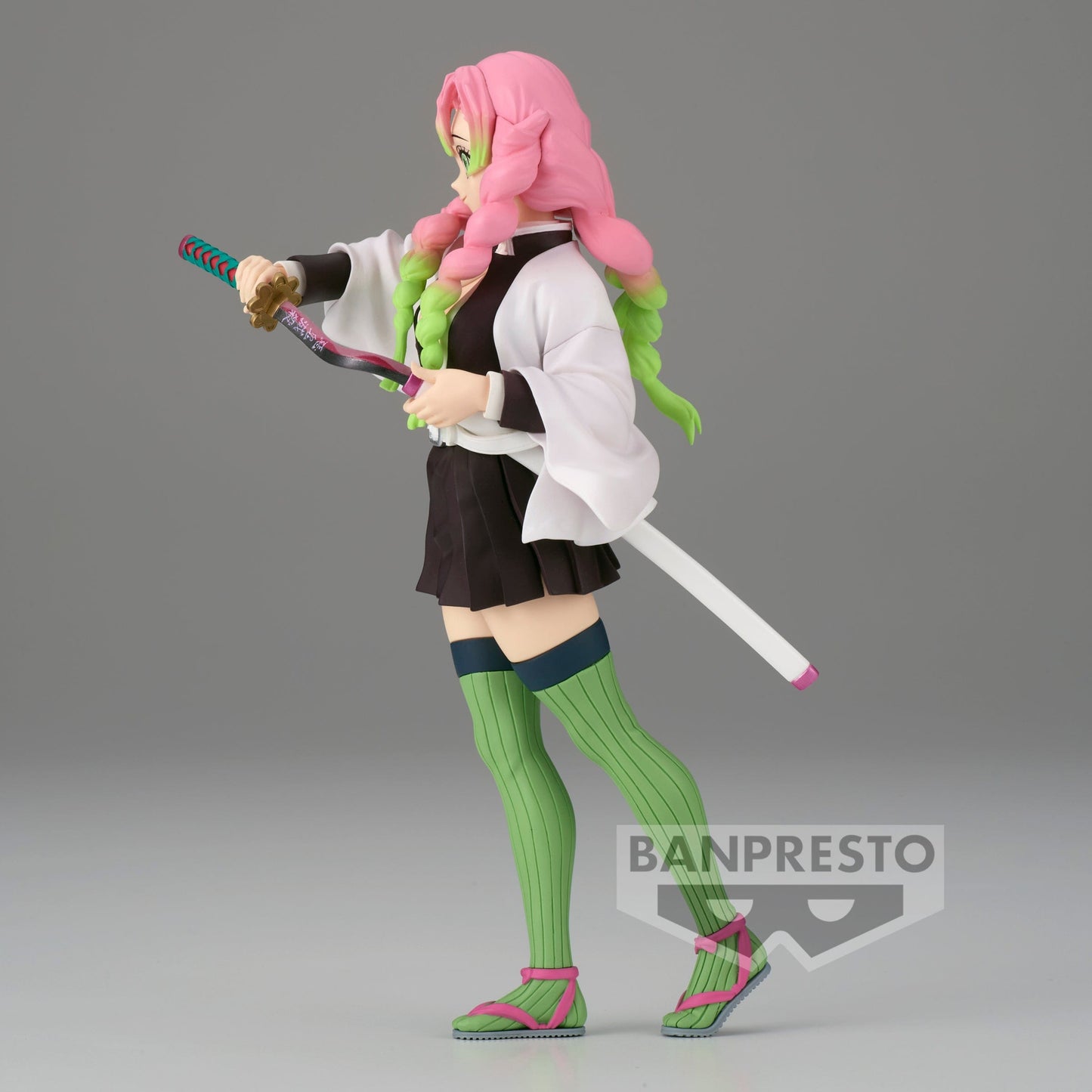 BANPRESTO Demon Slayer: Kimetsu No Yaiba Figure Vol.49 - Mitsuri Kanroji Figure