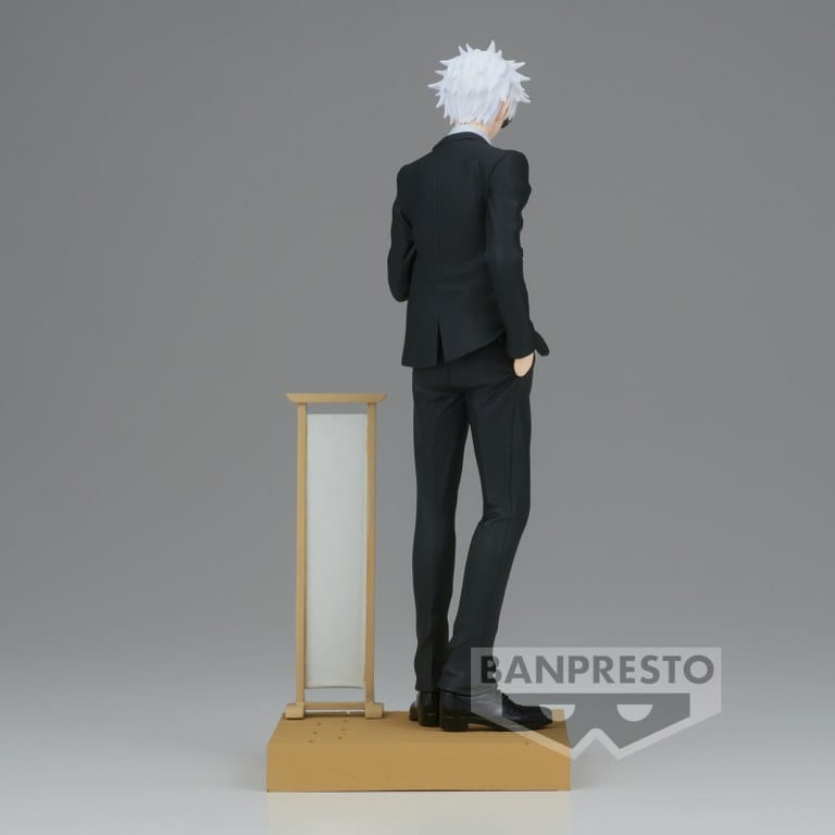 BANPRESTO Jujutsu Kaisen Diorama - Satoru Gojo (Suit Ver.) Figure