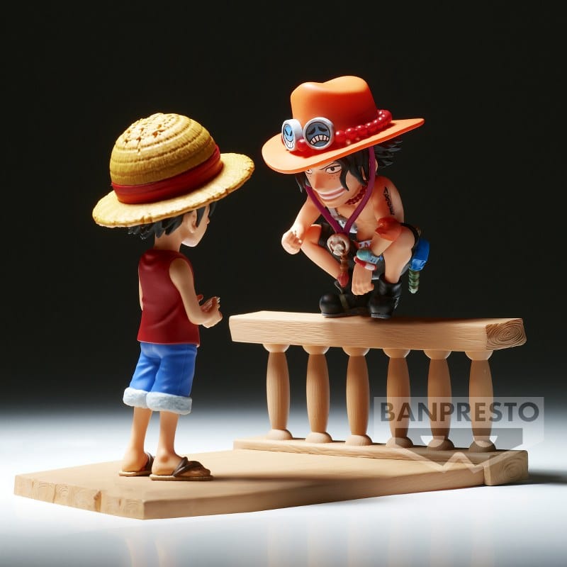 BANPRESTO One Piece World Collectable Figure Log Stories - Monkey D. Luffy & Portgas D. Ace Figure