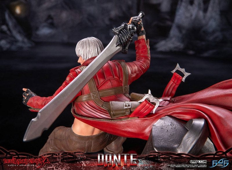 FIRST 4 FIGURES Devil May Cry 3 Dante Limited Edition Statue