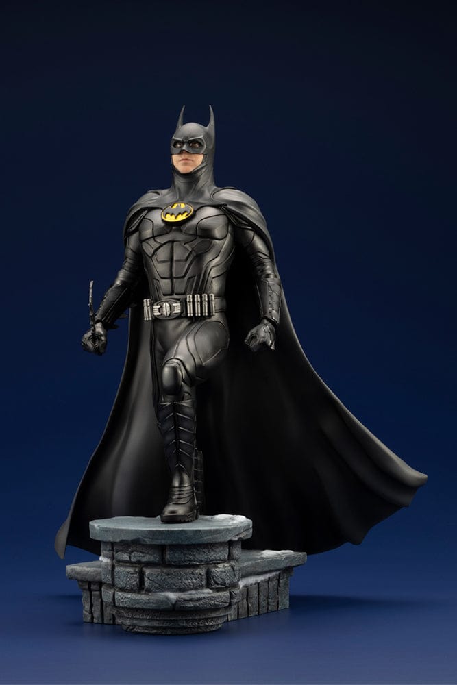 KOTOBUKIYA THE FLASH MOVIE BATMAN ARTFX STATUE