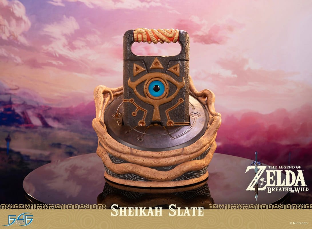 FIRST 4 FIGURES The Legend of Zelda: Breath of the Wild Sheikah Slate Limited Edition Statue