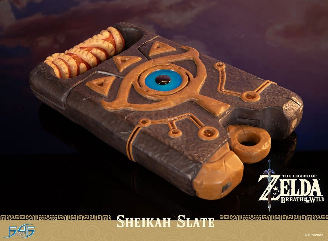 FIRST 4 FIGURES The Legend of Zelda: Breath of the Wild Sheikah Slate Limited Edition Statue