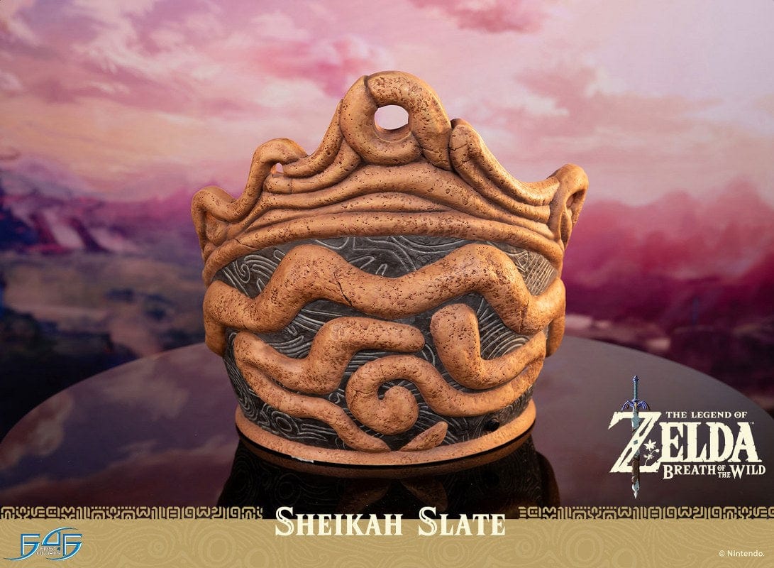 FIRST 4 FIGURES The Legend of Zelda: Breath of the Wild Sheikah Slate Limited Edition Statue