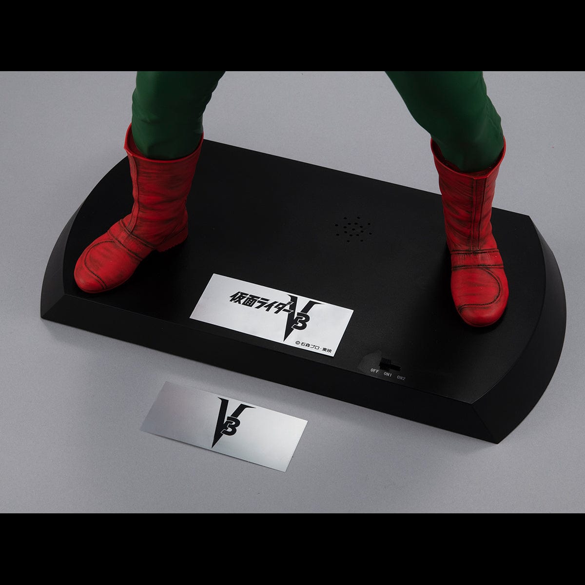 MEGAHOUSE Ultimate Article Kamen Rider V3