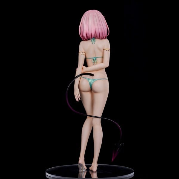 UNION CREATIVE To Love-Ru Darkness Momo Belia Deviluke (Swimsuit Ver.) 1/4 Scale Figure